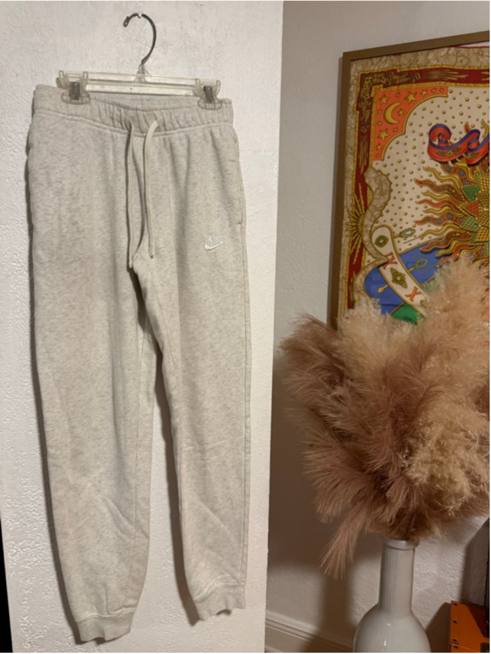 Preowned, grey sNike Sportswear Club Fleece joggers, boys size XS
